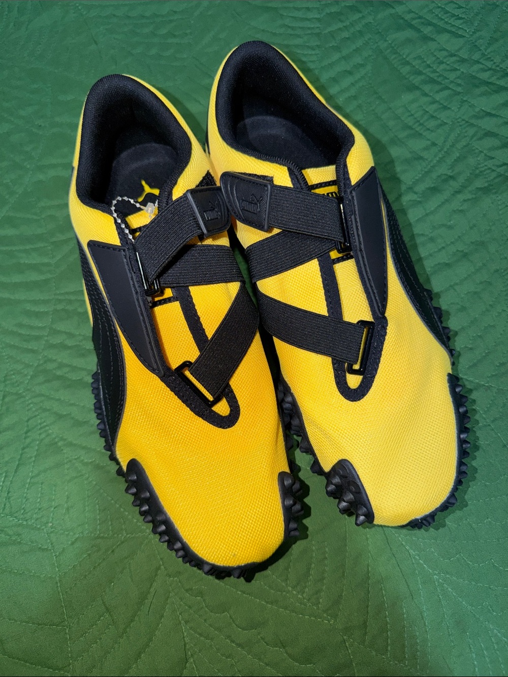 Puma Yellow mostró and Black Slip-On Training Shoes